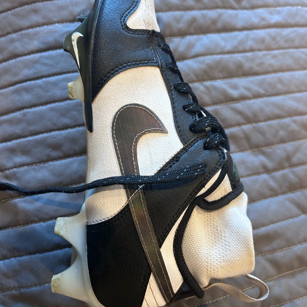 Football cleats
